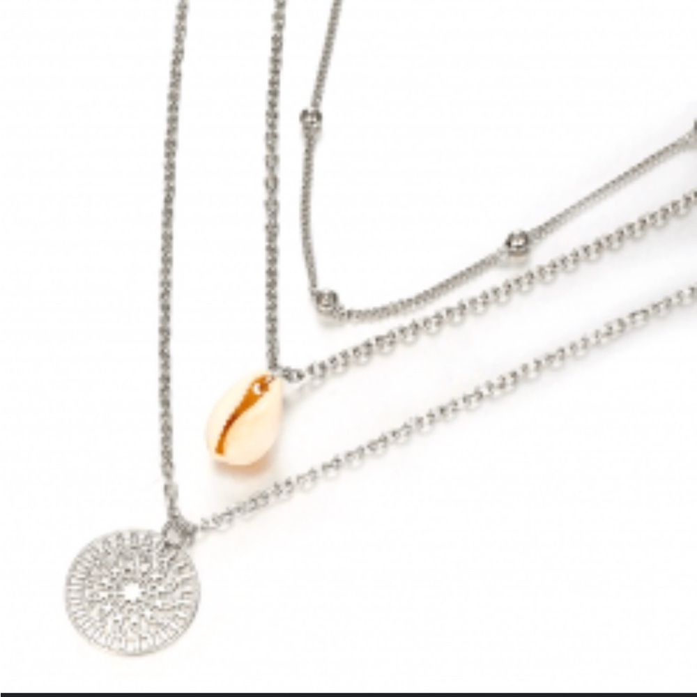 Silver Layered Necklace with Shell and Disc Pendants​
